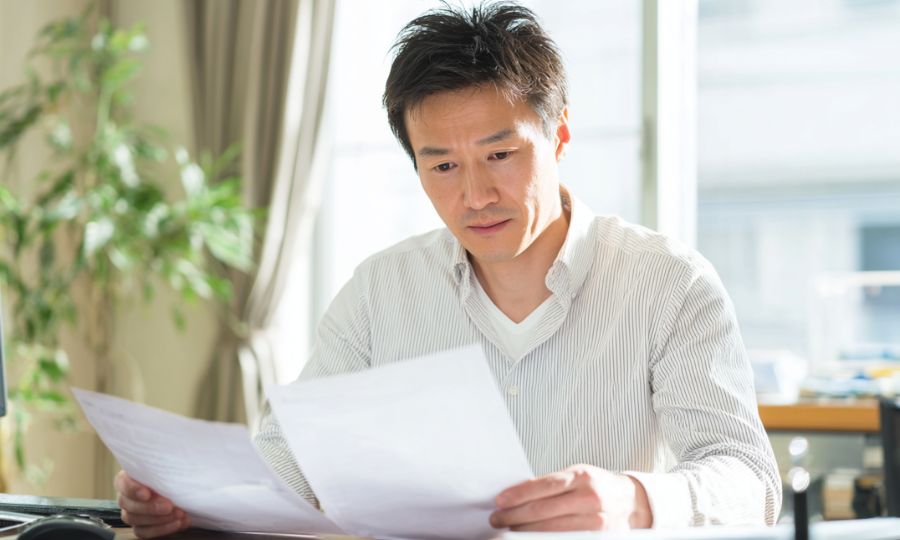 賃貸管理の契約書類をチェック